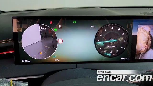Genesis GV70 2.5T Бензин AWD — Фото автомобиля 8