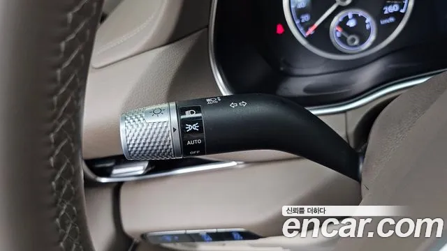 Genesis GV80 — Фото автомобиля 29