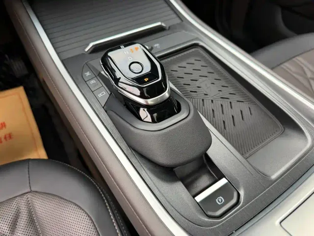Ford Edge — Фото автомобиля 9