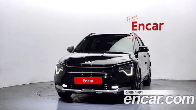 Kia Niro The All New Niro Signature — Фото автомобиля 3