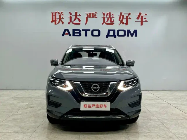 Nissan X-Trail — Фото автомобиля 3