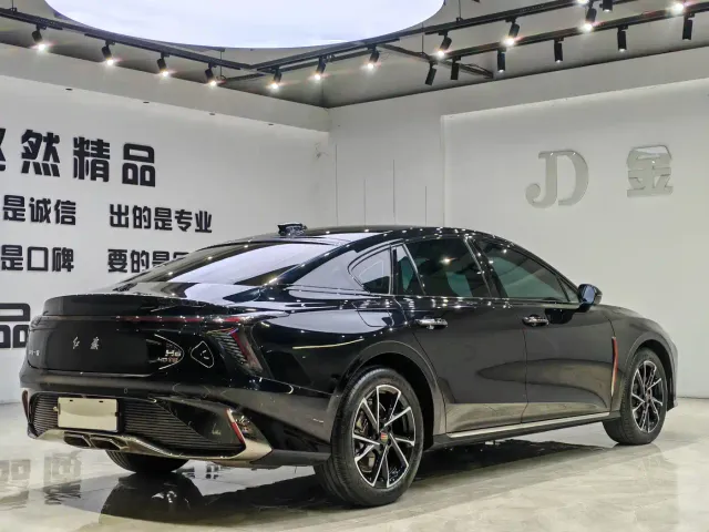 Hongqi H6 — Фото автомобиля 6