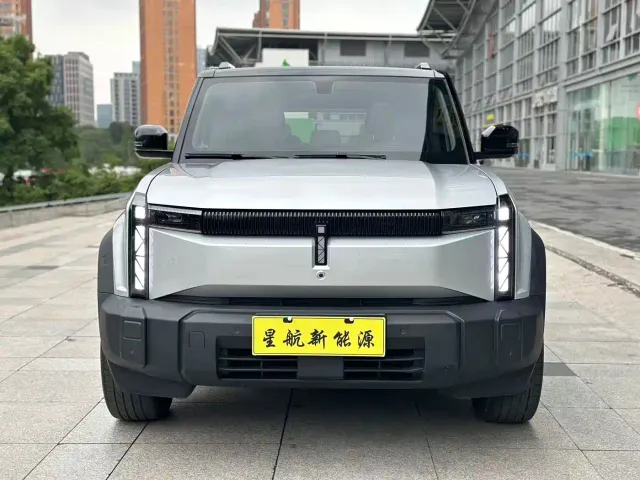 iCAR 03 — Фото автомобиля 3