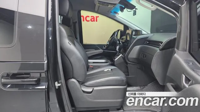 Hyundai Staria Staria Карго 5 мест — Фото автомобиля 10