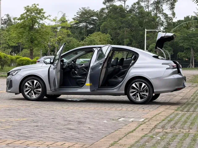 Peugeot 408 — Фото автомобиля 26