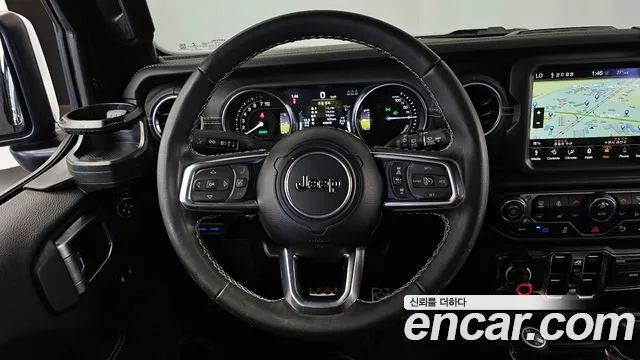 Jeep Wrangler JL — Фото автомобиля 13