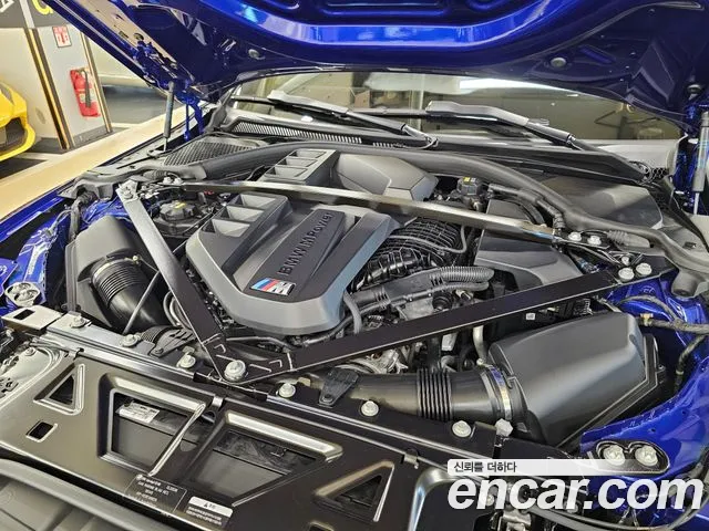 BMW M4 — Фото автомобиля 6