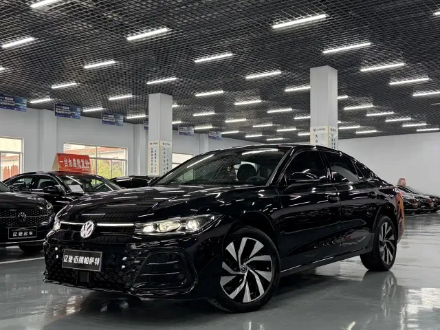 Фотография автомобиля — Volkswagen Passat
