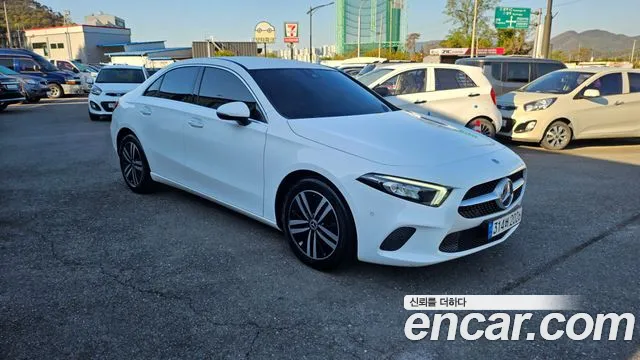 Mercedes-Benz A-Class W177 — Фото автомобиля 2