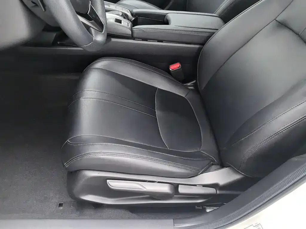 Honda Civic 2021 HATCHBACK 220TURBO CVT Trendy Cool — Фото автомобиля 20