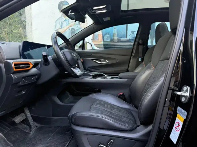 Changan UNI-T — Фото автомобиля 3