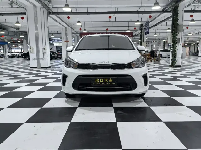 Kia Huan Chi — Фото автомобиля 2