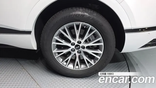 Genesis GV80 2.5T Бензин AWD — Фото автомобиля 21