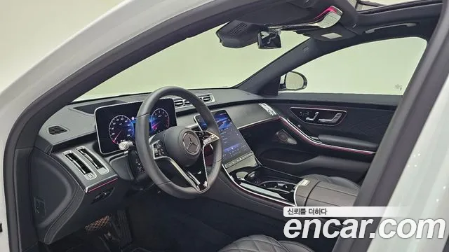 Mercedes-Benz S-Class — Фото автомобиля 14