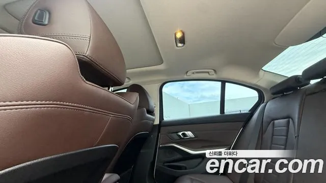 BMW 3-Series 3 серия (G20) 320i Luxury — Фото автомобиля 13