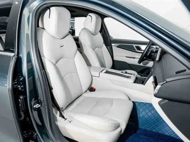Cadillac CT6 — Фото автомобиля 19