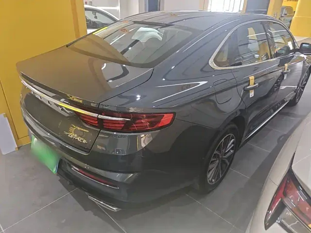 Geely Xingrui — Фото автомобиля 6