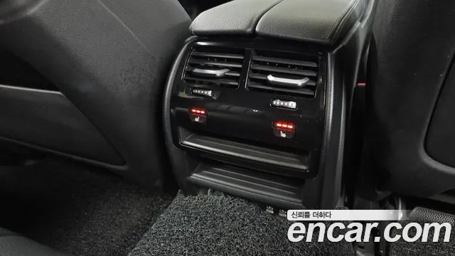 BMW 5-Series — Фото автомобиля 19
