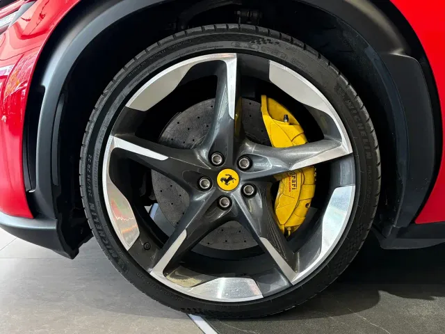 Ferrari Purosangue — Фото автомобиля 5