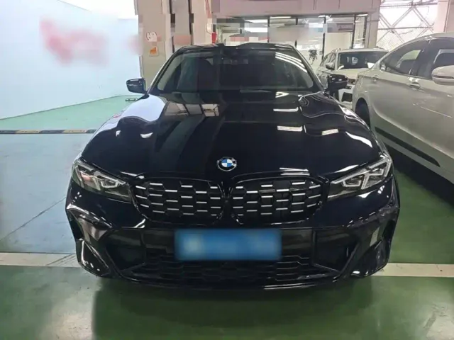 BMW 3 Series — Фото автомобиля 2