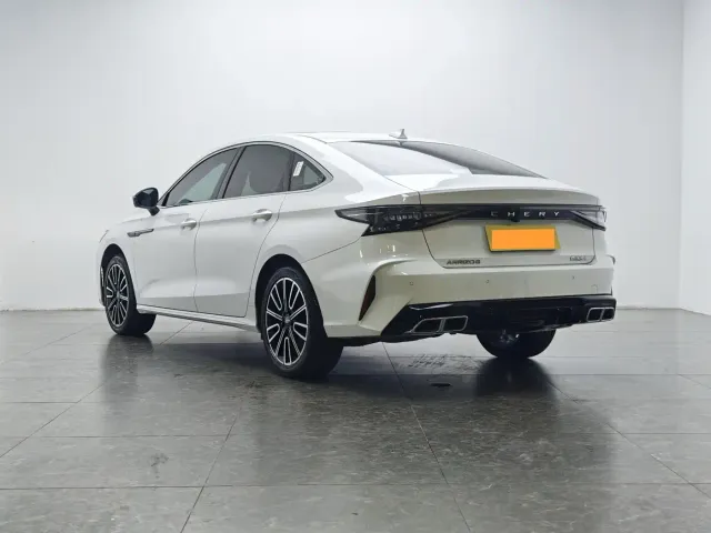 Chery Arrizo 8 — Фото автомобиля 4