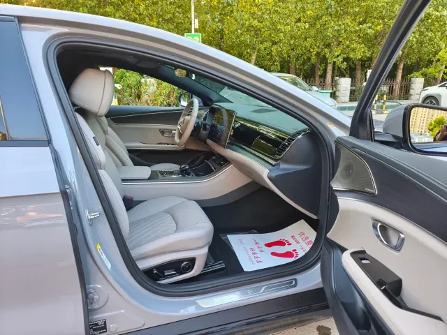 BYD Han — Фото автомобиля 15