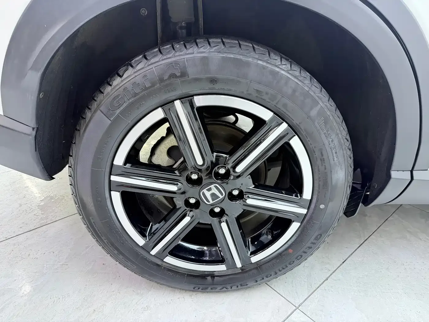Honda Vezel 2023 1.5L CVT Technology Edition — Фото автомобиля 22