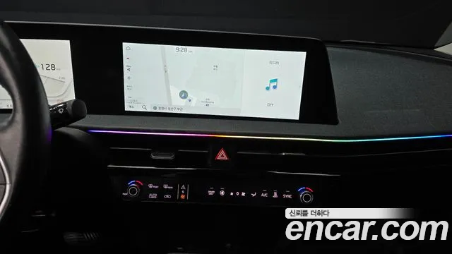 Kia EV6 — Фото автомобиля 14