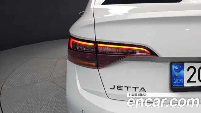 Volkswagen Jetta — Фото автомобиля 22