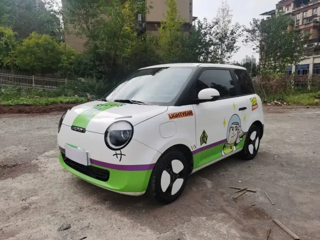Фотография автомобиля — Changan Lumin