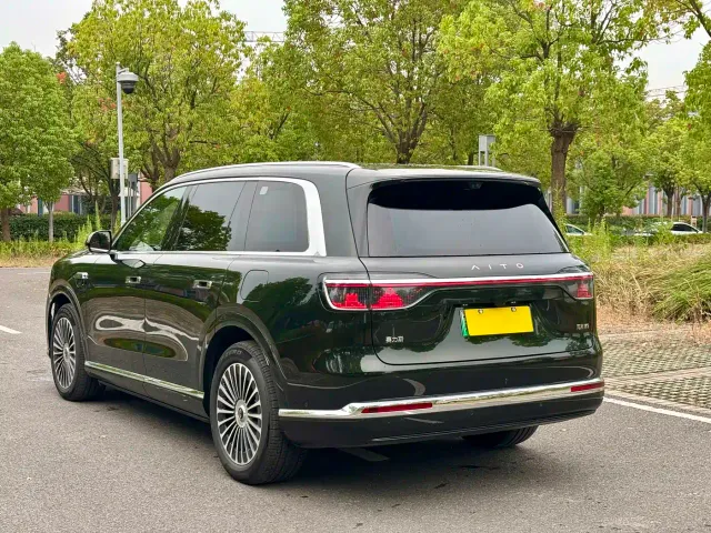 Aito M9 — Фото автомобиля 9