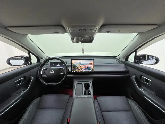 Leapmotor C10 — Фото автомобиля 19