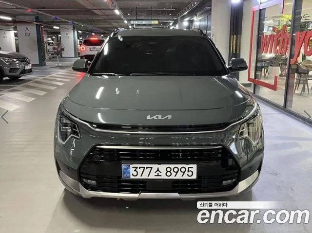 Kia Niro The All New Niro Signature — Фото автомобиля 2
