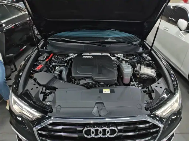 Audi A6L — Фото автомобиля 19