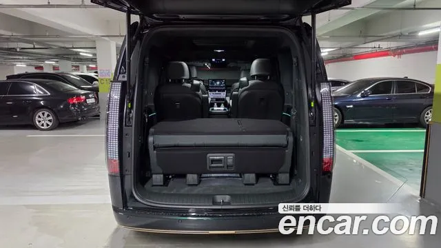 Hyundai Staria — Фото автомобиля 11