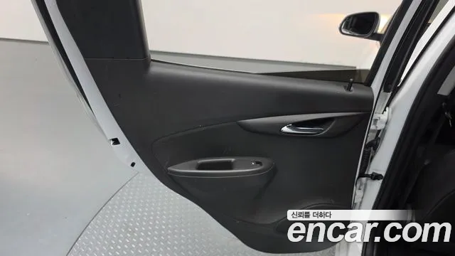 Chevrolet Spark — Фото автомобиля 14