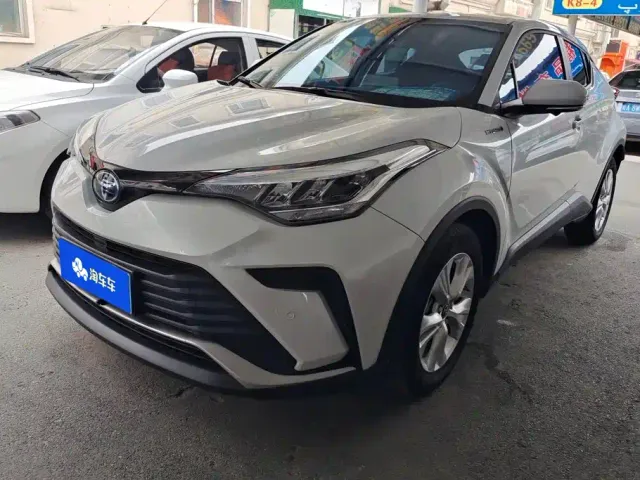 Фотография автомобиля — Toyota IZOA