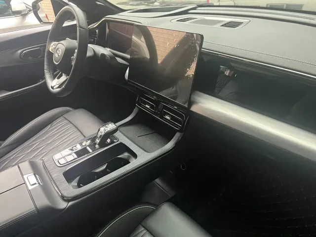 GAC Trumpchi GS8 — Фото автомобиля 11