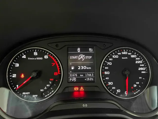 Audi Q2L — Фото автомобиля 20