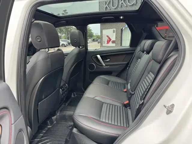 Land Rover Discovery Sport — Фото автомобиля 6