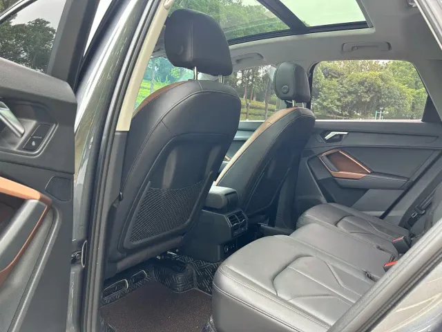 Audi Q3 — Фото автомобиля 6