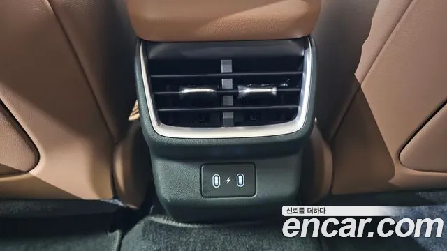 Hyundai Grandeur GN7 — Фото автомобиля 30