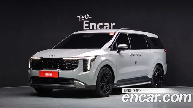 Фотография автомобиля — Kia Carnival Generation 4