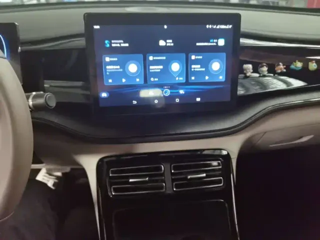 BYD Qin PLUS — Фото автомобиля 12