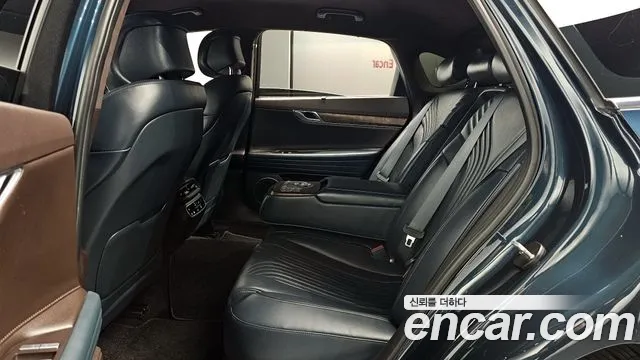 Genesis G80 Бензин 2.5 турбо AWD — Фото автомобиля 12