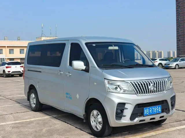 Changan Ruixing M60 — Фото автомобиля 2