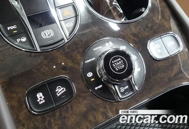 Bentley Bentayga Bentayga — Фото автомобиля 19