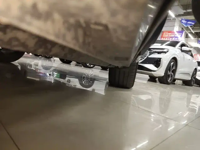 Audi Q4 e-tron — Фото автомобиля 20
