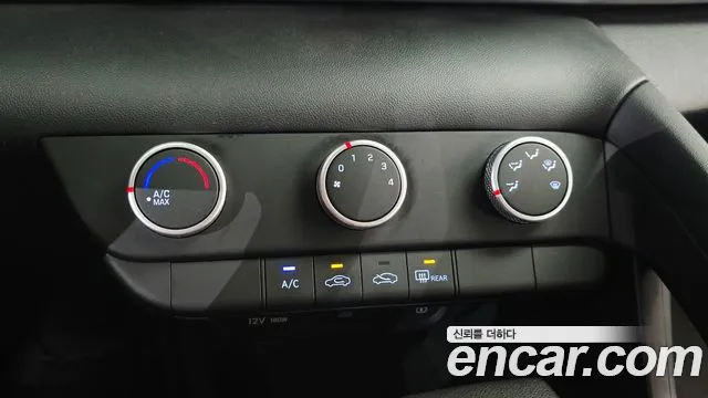 Hyundai AVANTE Avante (CN7) — Фото автомобиля 30