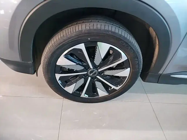 BYD Song PLUS — Фото автомобиля 22